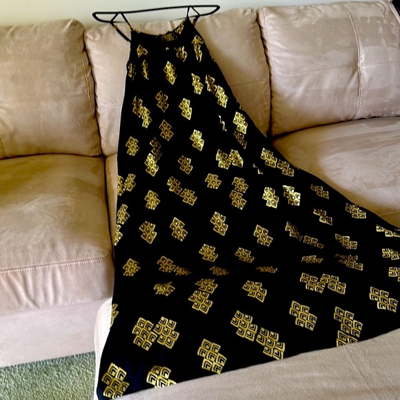 Kahulale’a M size, skinny shoulder strap’s  Black / Gold. Stunning on. - Picture 3 of 5